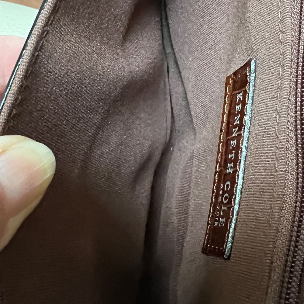 Perfect Essentials Bag - Picture 9 of 16